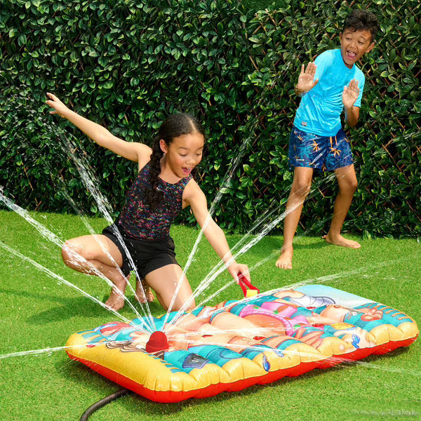 WowWee Operation Splash Summer Fun Hose Sprinkler Mat Game