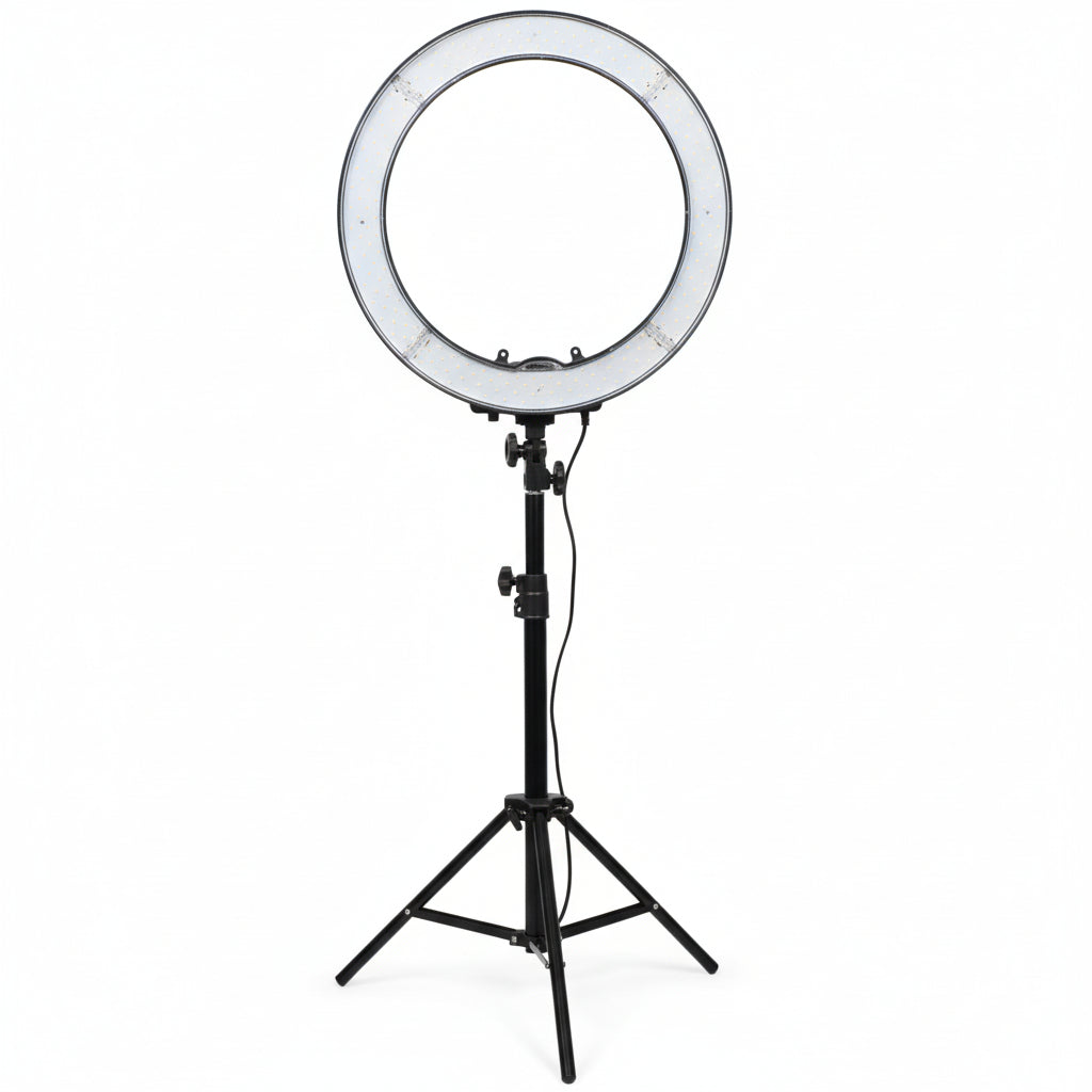 https://cdn.shopify.com/s/files/1/0718/5524/3546/products/joe-ring-light-225831.jpg?v=1693260499