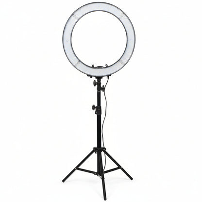 https://cdn.shopify.com/s/files/1/0718/5524/3546/products/joe-ring-light-225831.jpg?v=1693260499