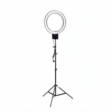 https://cdn.shopify.com/s/files/1/0718/5524/3546/products/joe-ring-light-452224.jpg?v=1693260499