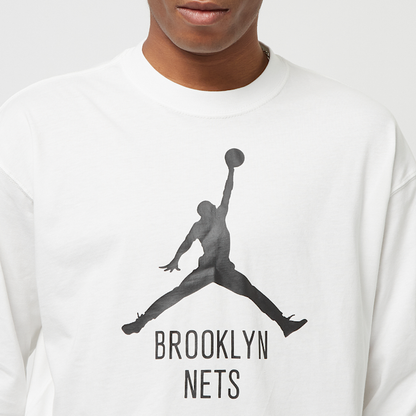 Jordan Brooklyn Nets Essential NBA Men's Long Sleeve Tee - White Cotton