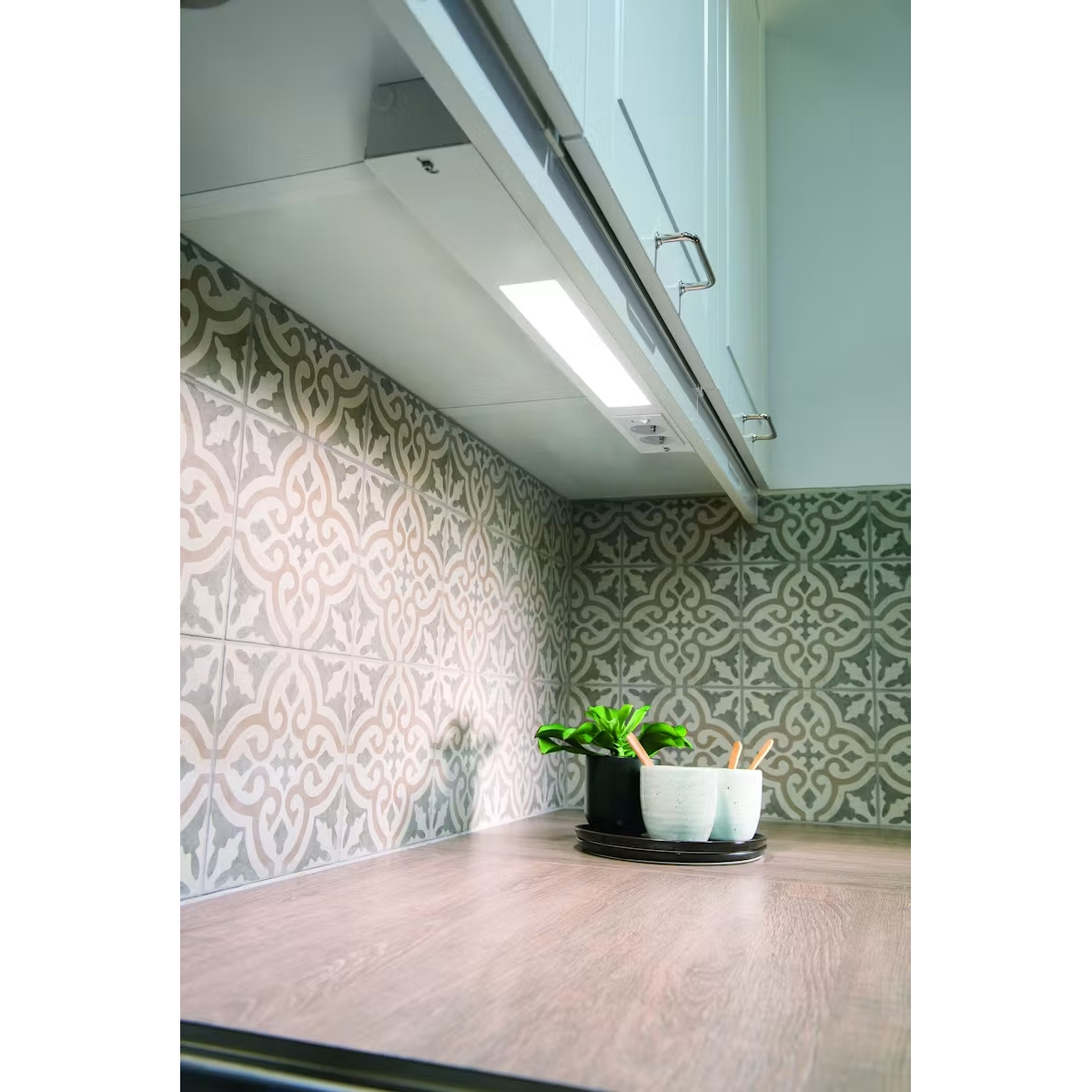 SG Namsen 1200 Surface Mounted LED Luminaire 3000K