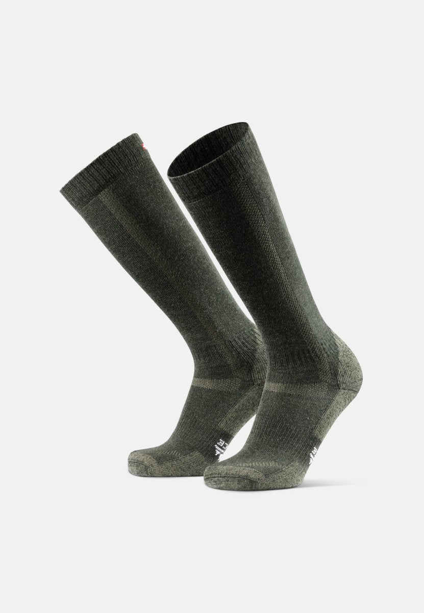 Knee‑High Merino Wool Hiking Socks with Cushioned Calf Protection