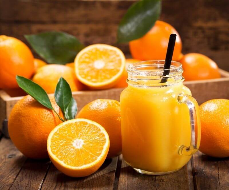 https://www.ariete.store/media/images/product/herocontent/144/limonata-spremuta-di-arance-spremiagrumi-elettrico-vintage-413-ariete-008cb92be68cb7368e0acae55d5712a2.jpg