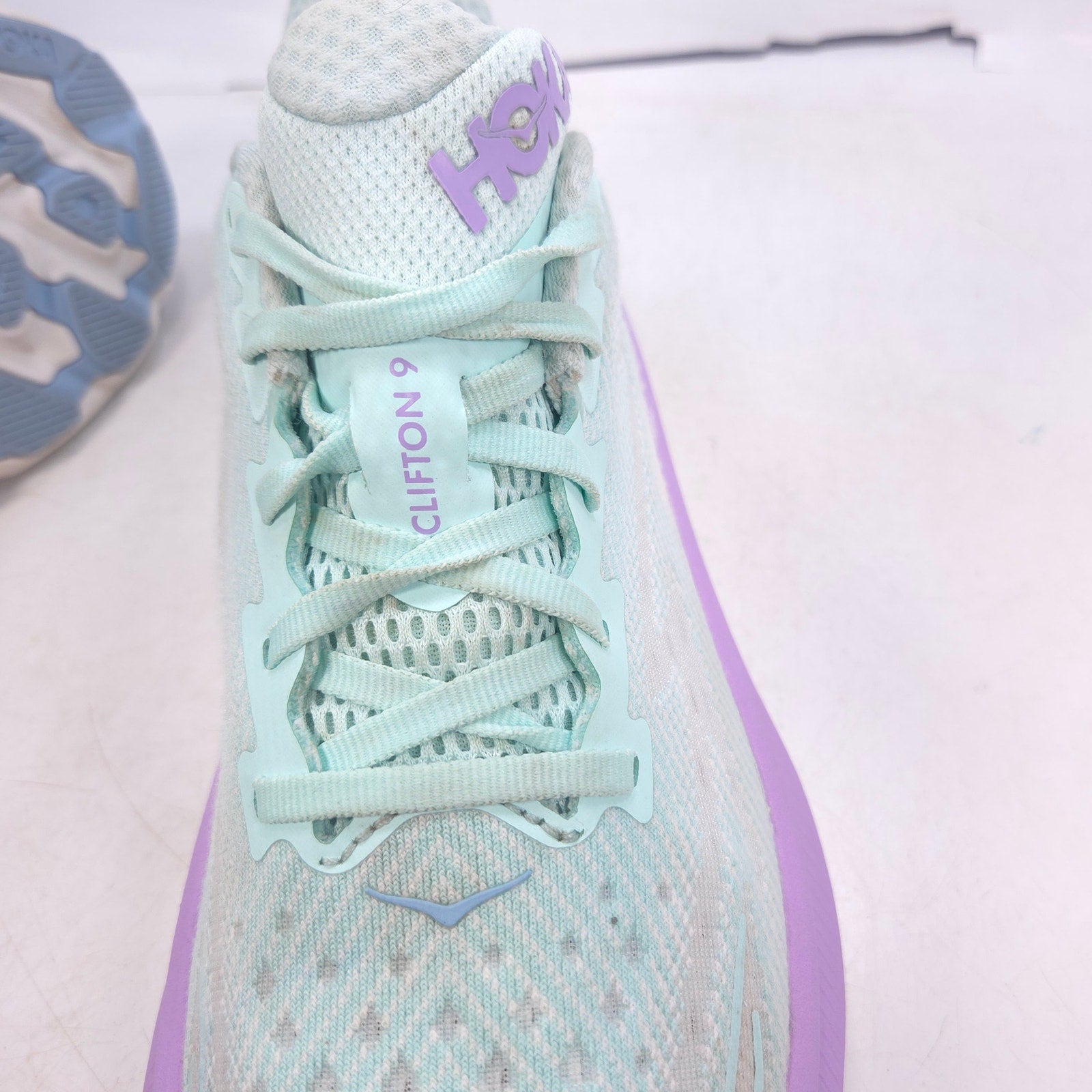 Hoka One One Clifton 9 Women's Athletic Running Shoe Blue Size 9 FE1223H