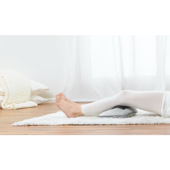 Beurer MG145 Shiatsu Massage Pillow, Heated, Washable, Deep Tissue Relief