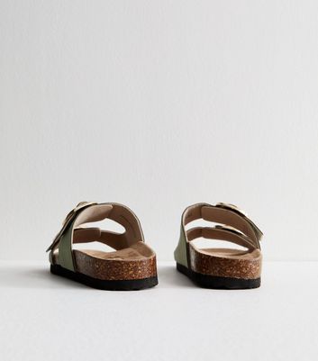 Chic Mint Green Faux Suede Buckled Strap Flat Sandals for Summer Comfort