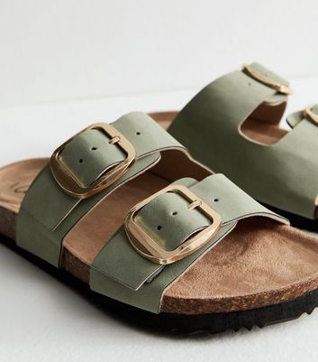 Chic Mint Green Faux Suede Buckled Strap Flat Sandals for Summer Comfort