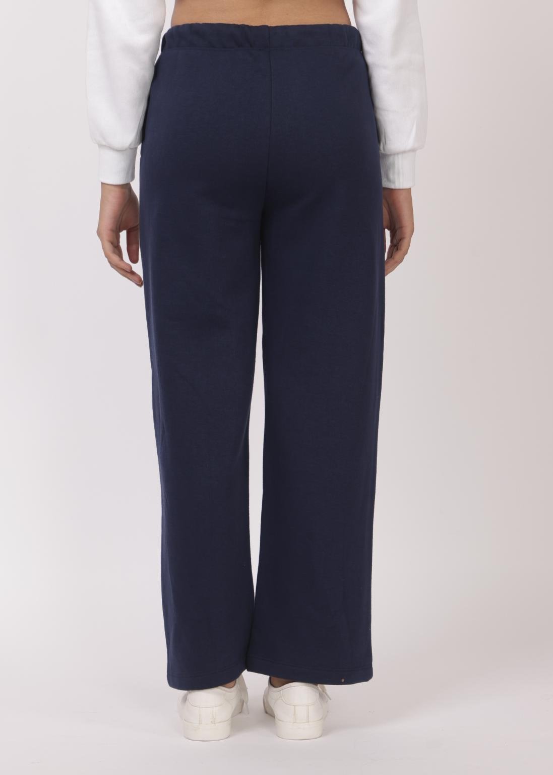 https://cdn.shopify.com/s/files/1/0724/9454/7231/files/navy-stretchable-biowash-usa-hq-winter-fleece-cotton-flare-pants-with-superior-elastic-belt-590576.jpg?v=1731739649