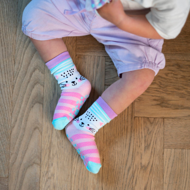 Charming Kids Animal Print 3-Pack Socks: Soft Cotton, Non-Slip Grip