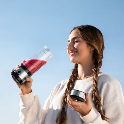https://cdn.habitium.com/ie/4811294-large_default/portable-usb-personal-blender-126w-black-single-serve-bottle-rechargeable-battery-powered-cecotec.jpg