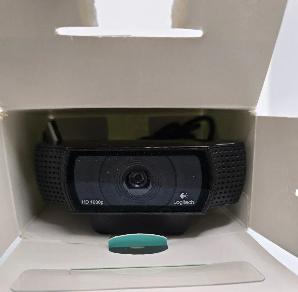 Logitech C920 HD Pro Webcam Full HD 1080p Autofocus - Gomix Brands Outlet