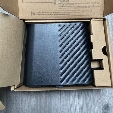 Bouygues Bbox Wi‑Fi 6 Dual‑Band Modem with Built‑In Repeater PRV36AX349B
