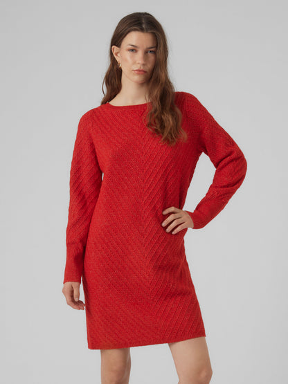 https://images.veromoda.com/10303570/4424549/003/veromoda-vmanjastinnalsboatneckdressgaexc-red.jpg?v=583d79935d8e3de0963465accf5e57f0