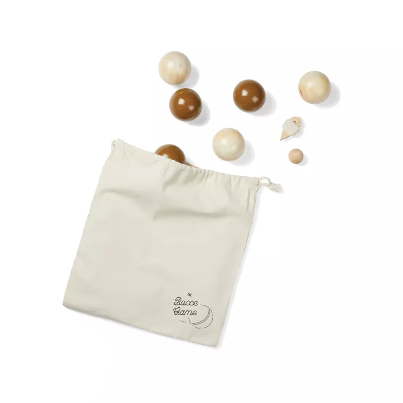 https://www.ellevuparis.com/71901-large_default/vinga-bocce-game.jpg