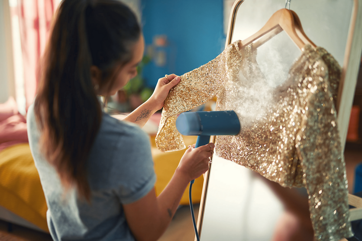 Philips 3000 Series Handheld Garment Steamer 1000W