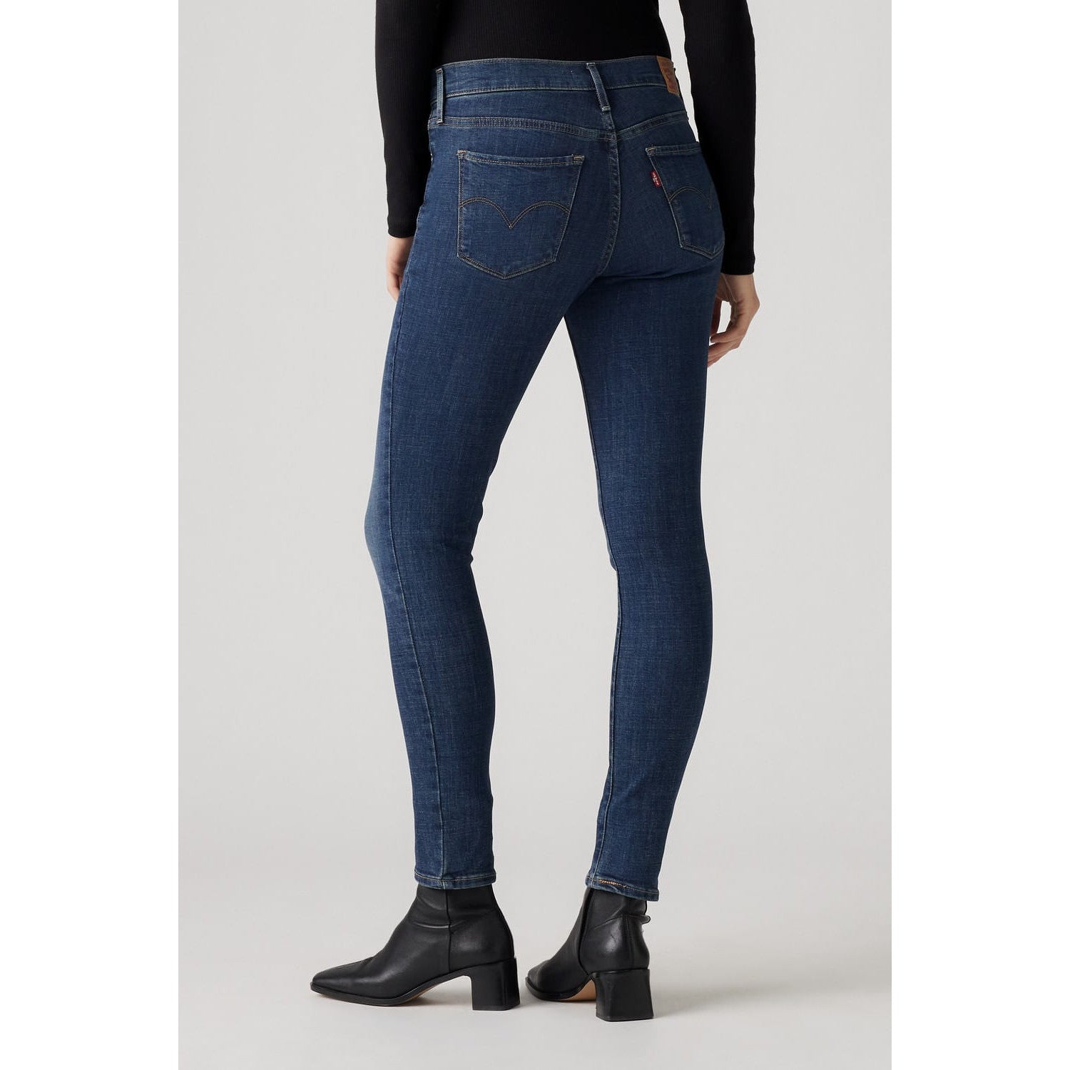Levi's Women's 311 Shaping Skinny Jeans: Sculpting Stretch Denim, Tummy-Slimming Fit