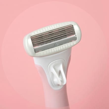 Wilkinson Sword Waterproof Bikini Trimmer with Adjustable Lengths